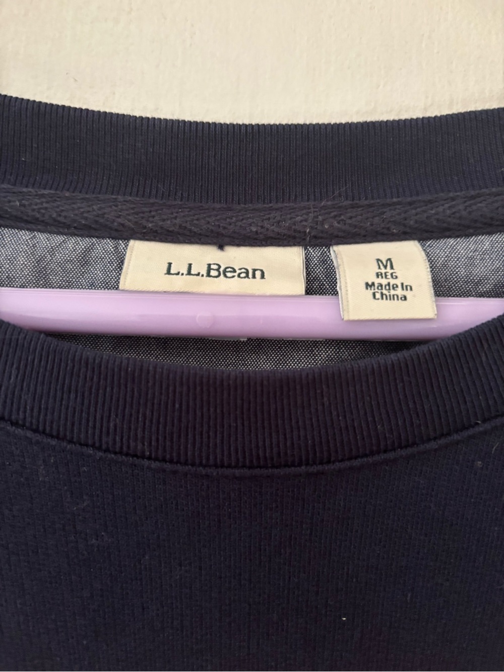 L.L.Bean Women’s Crewneck Pullover Sweatshirt M Striped Blue Red White Cotton - Picture 4 of 7